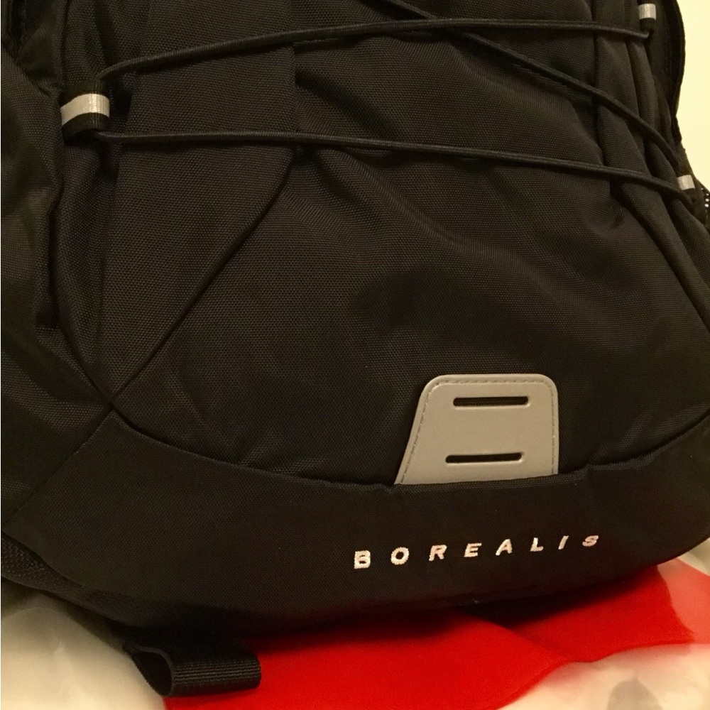NWT The North Face Men’s Borealis Backpack - Picture 2 of 6